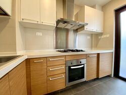 Lornie Road (D11), Terrace #473810541